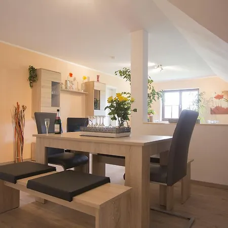 Ferienwohnung Weitblick Apartment *